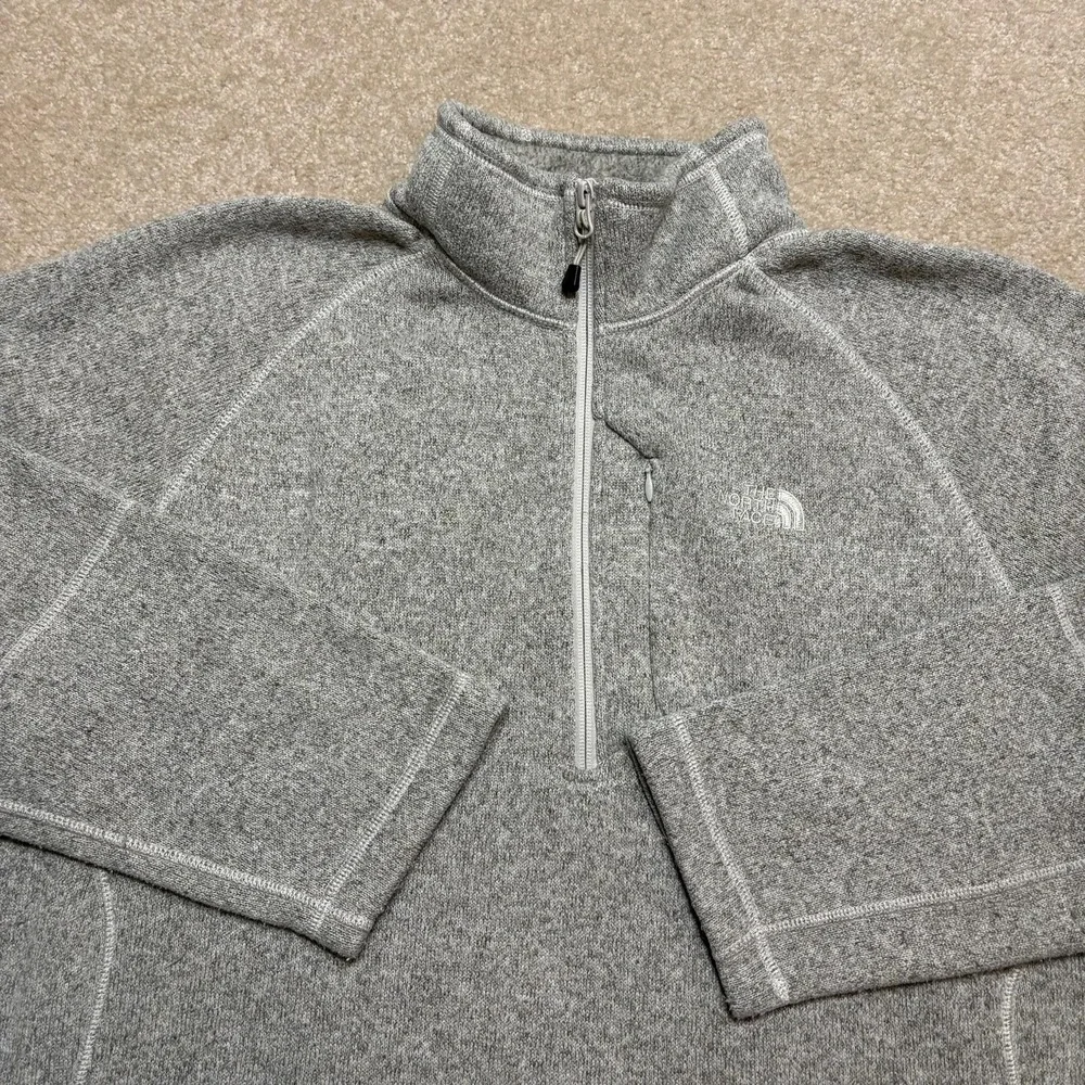 The North Face Fleece Pullover Mens XL Gray 1/4 Zip Mock Neck Hiking Outdoor